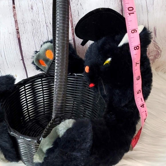 Vintage 90s Halloween Black Cat Witch Plush Stuffed Animal Wicker Candy Basket - Picture 12 of 12